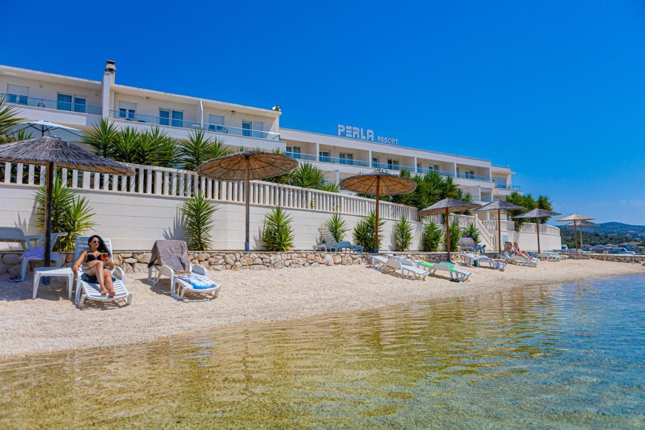 Hotel Perla 罗戈兹尼察 外观 照片